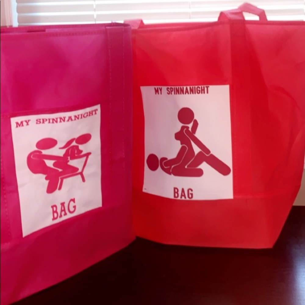 Tote bag